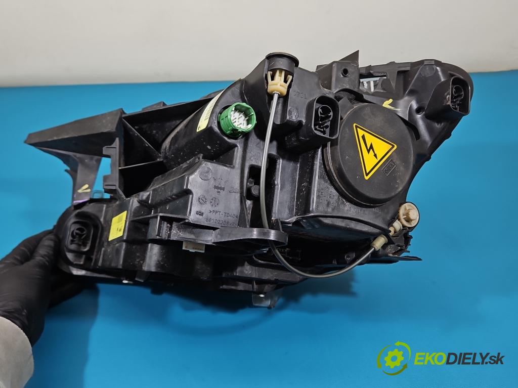 Maserati Quattroporte VI 13- 3.0 V6 automatic 301 kW 2979 cm3 4- Reflektor: pravý 00670104198 (Svetlo predné pravé)