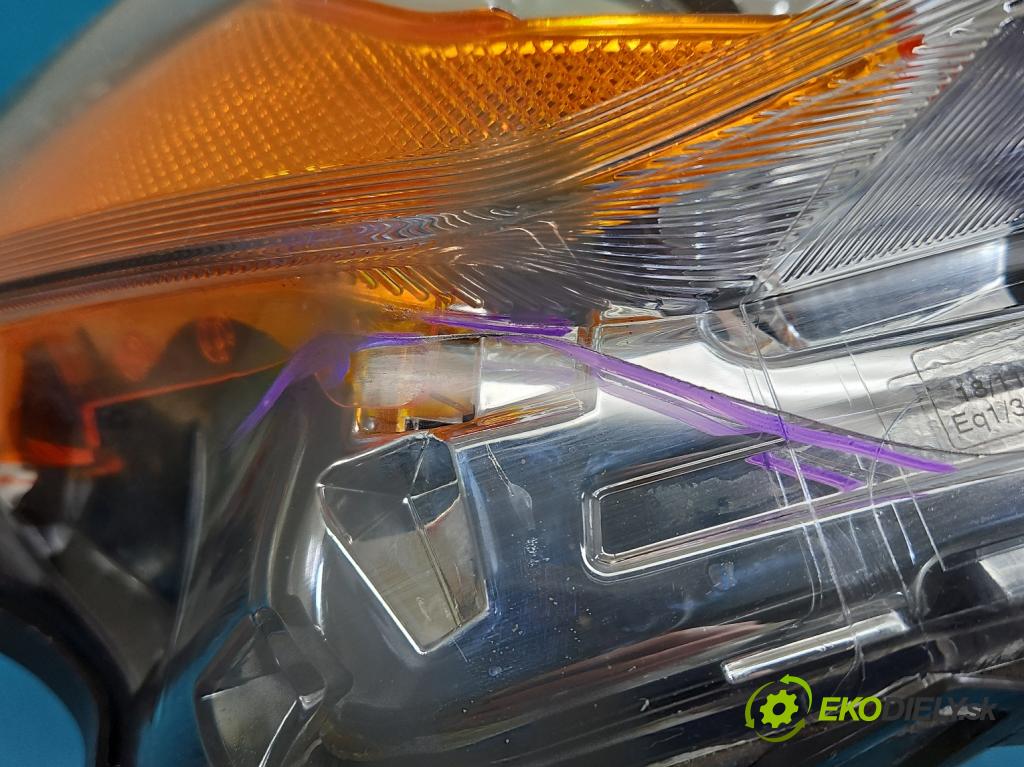 Maserati Quattroporte VI 13- 3.0 V6 automatic 301 kW 2979 cm3 4- Reflektor: pravý 00670104198 (Svetlo predné pravé)