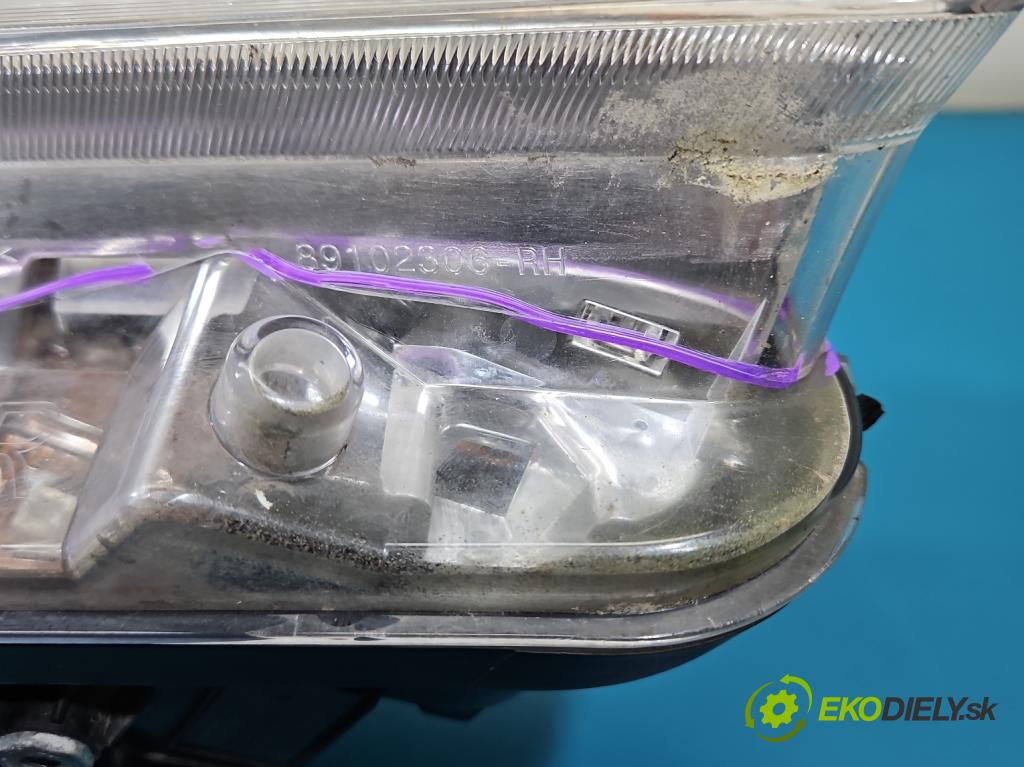 Maserati Quattroporte VI 13- 3.0 V6 automatic 301 kW 2979 cm3 4- Reflektor: pravý 00670104198 (Svetlo predné pravé)