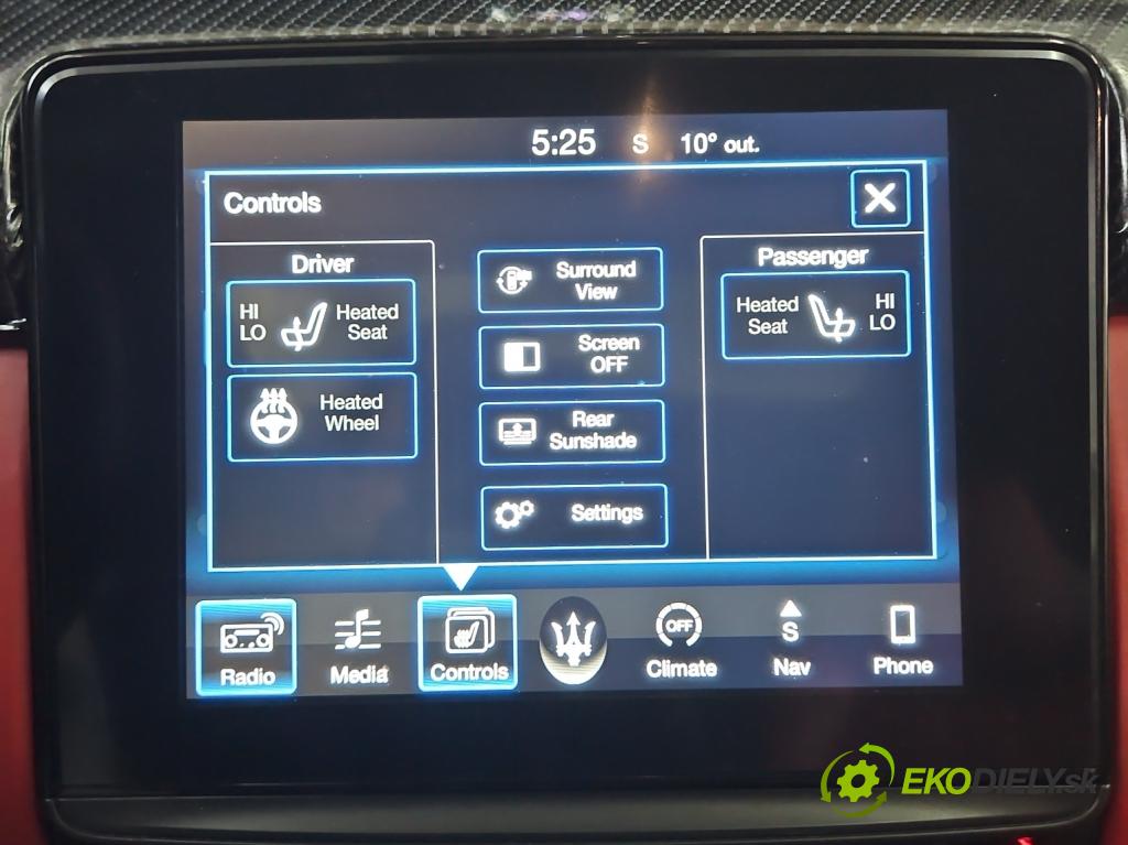 Maserati Quattroporte VI 13- 3.0 V6 automatic 301 kW 2979 cm3 4- Zobrazit: 670100905 (Prístrojová doska)