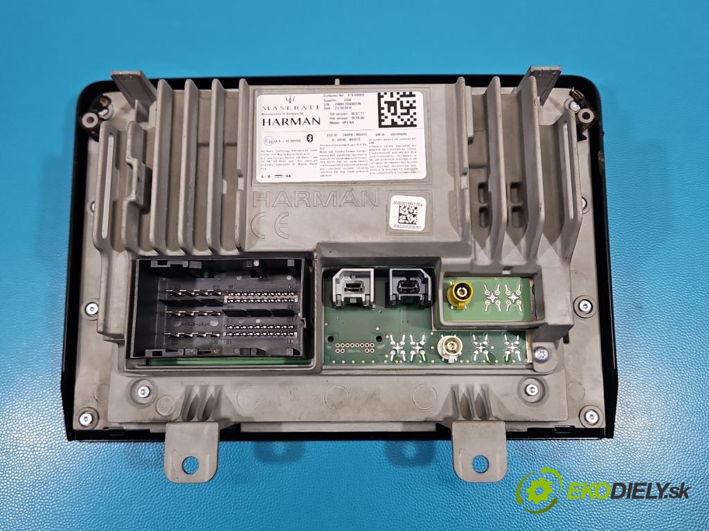 Maserati Quattroporte VI 13- 3.0 V6 automatic 301 kW 2979 cm3 4- Zobrazit: 670100905 (Prístrojová doska)