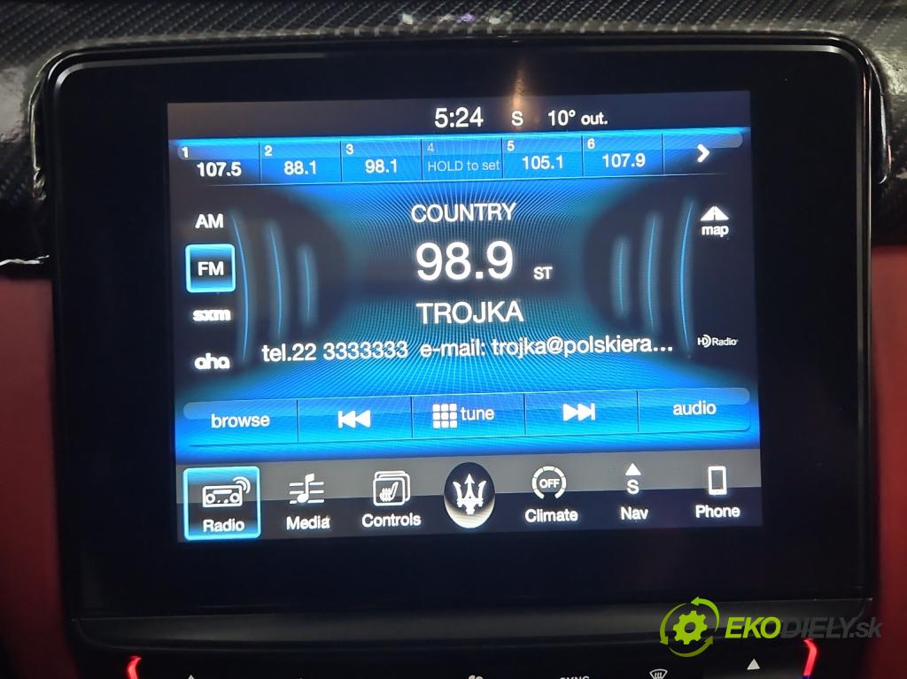 Maserati Quattroporte VI 13- 3.0 V6 automatic 301 kW 2979 cm3 4- Zobrazit: 670100905 (Prístrojová doska)