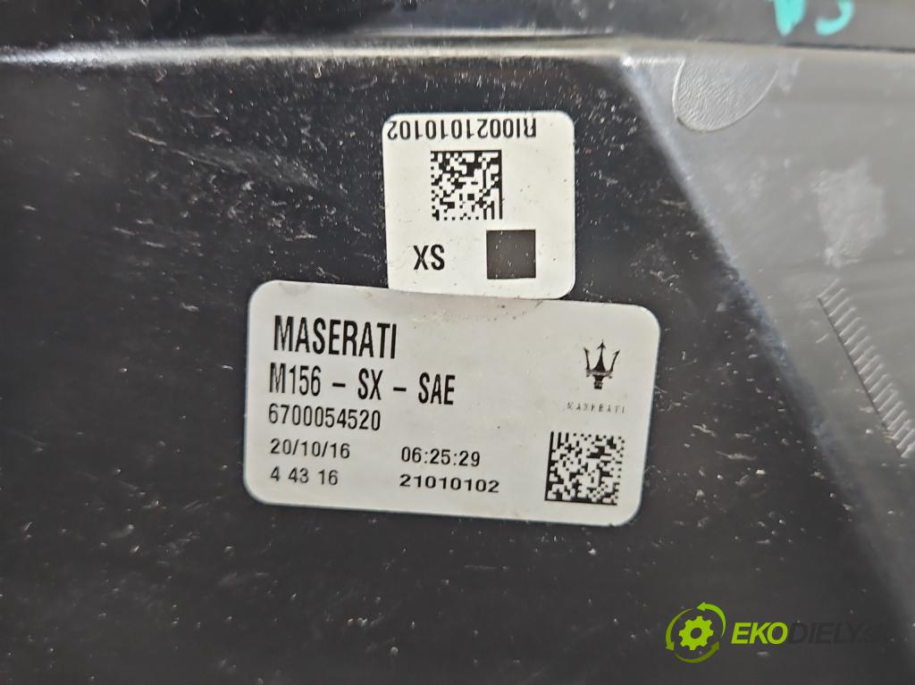 Maserati Quattroporte VI 13- 3.0 V6 automatic 301 kW 2979 cm3 4- svetlo / reflektor zadné ľavé 6700054520 (Kľučka dverí ostatné)