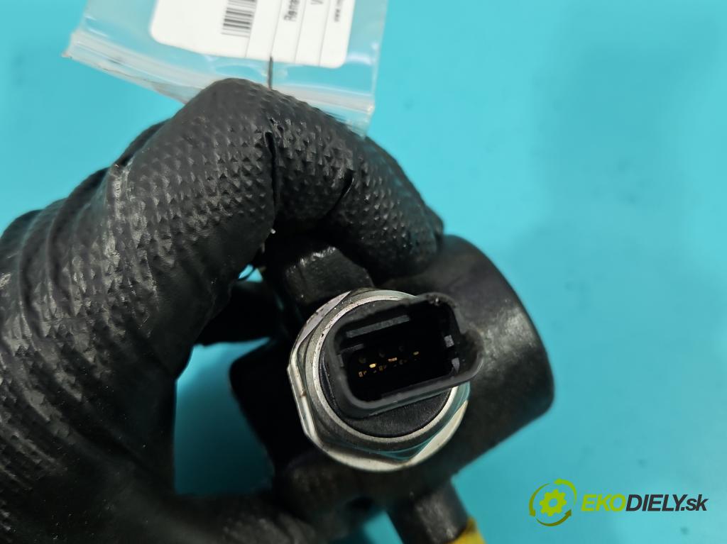 Renault Twingo II 2007-2014 1.5 dci 64 HP manual 47 kW 1461 cm3 3- lišta vstrekovacia R9144Z070B (Vstrekovacia lišta)