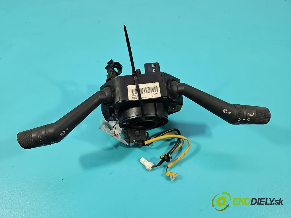 Fiat Punto Grande 1.4 8v 77 HP manual 57 kW 1368 cm3 5- prepínač komplex: 7354104240 (Prepínacie páčky pod volantom)