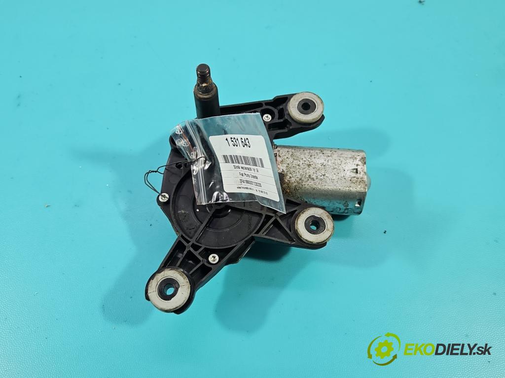 Fiat Punto Grande 1.4 8v 77 HP manual 57 kW 1368 cm3 5- motor stieračov zadné 53025712