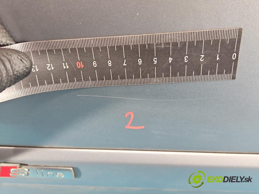 Audi A4 B6 2000-2004 1.9 tdi 131 hp manual 96 kW 1896 cm3 5- dveře zadní pravé  (Klika dveří ostatní)