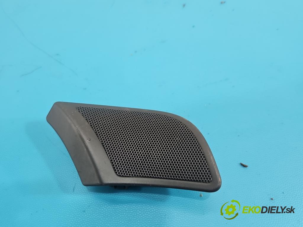 Audi A4 B6 2000-2004 1.9 tdi 131 HP manual 96 kW 1896 cm3 5- reproduktory komplet 8E9035223