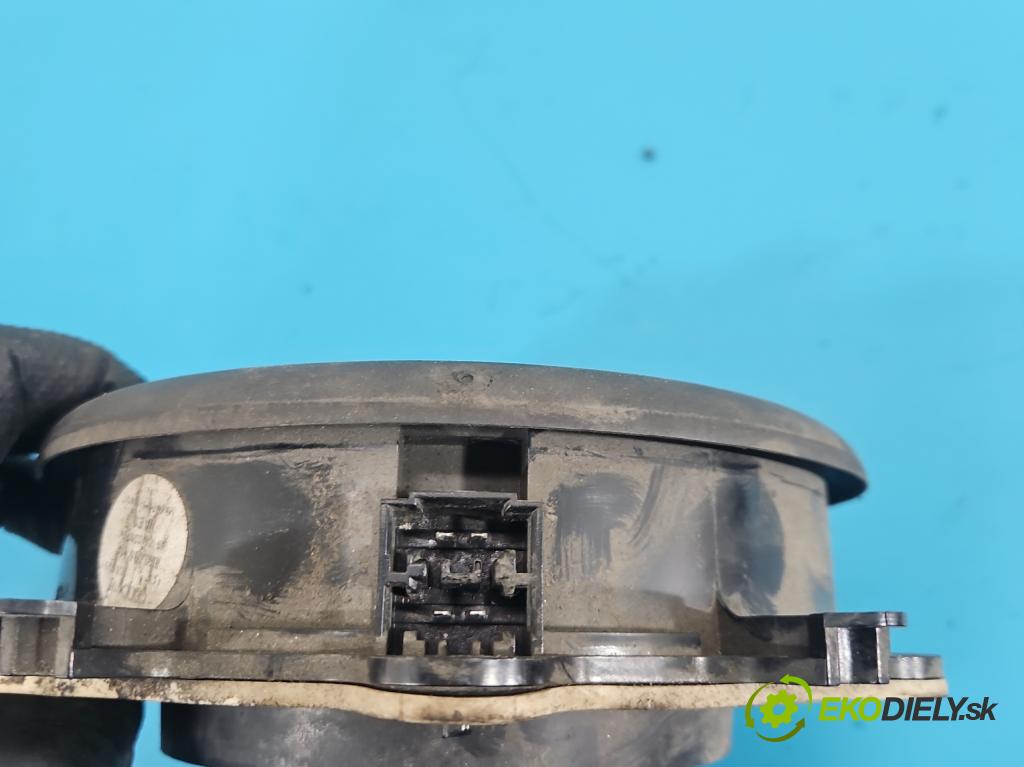 Audi A4 B6 2000-2004 1.9 tdi 131 HP manual 96 kW 1896 cm3 5- reproduktory komplet 8E9035223