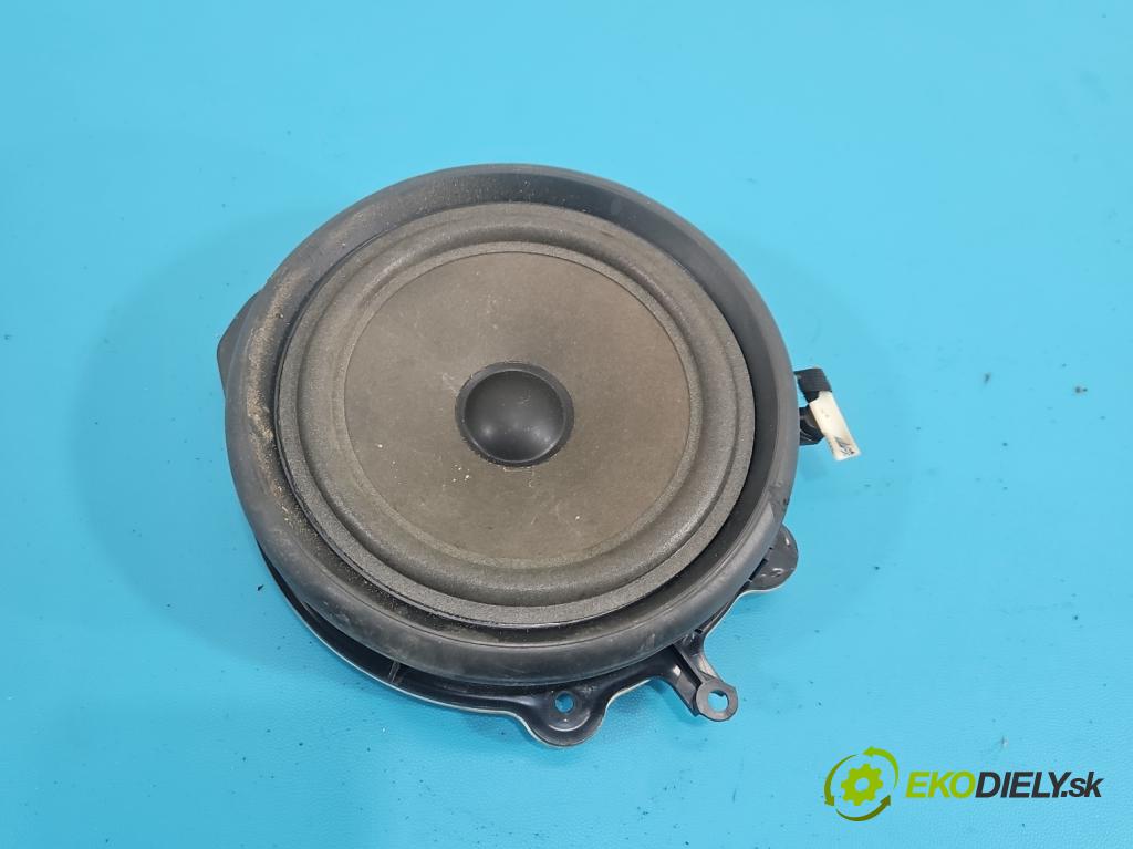Audi A4 B6 2000-2004 1.9 tdi 131 HP manual 96 kW 1896 cm3 5- reproduktory komplet 8E9035223
