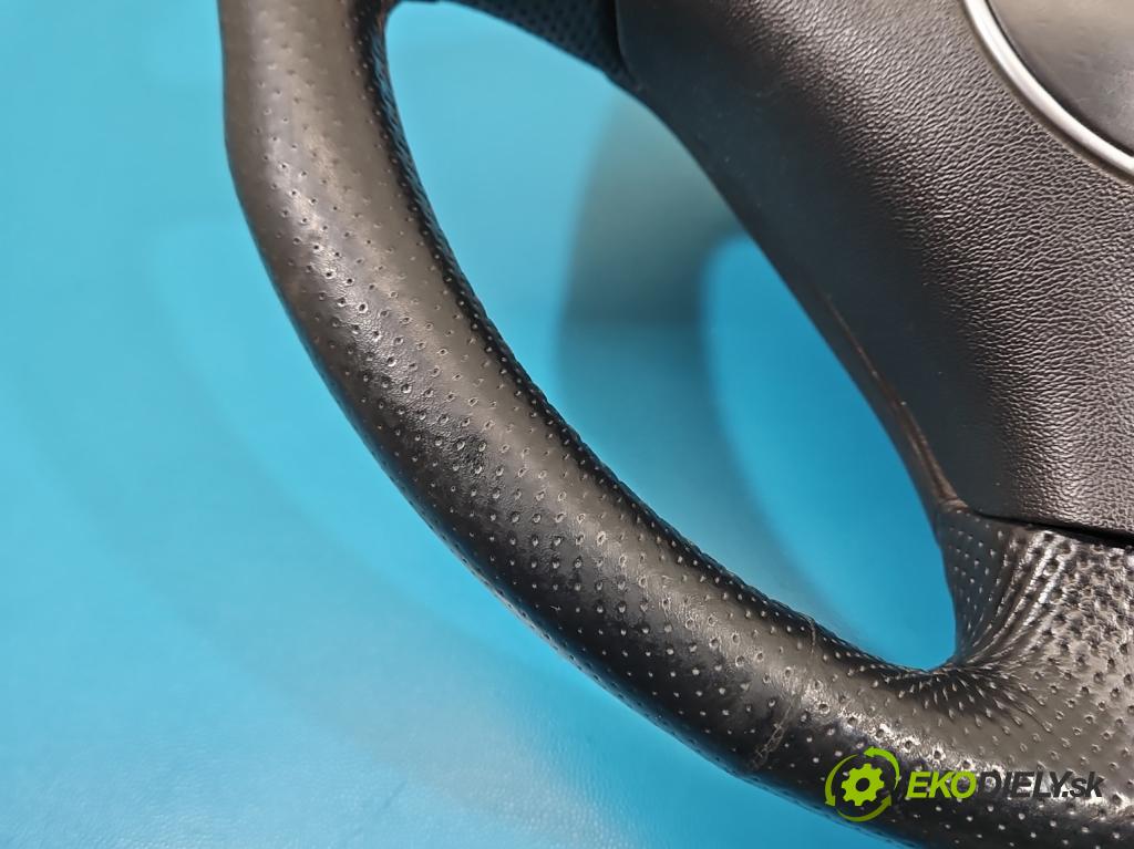 Audi A4 B6 2000-2004 1.9 tdi 131 hp manual 96 kW 1896 cm3 5- volant 8E0419091AS (Volant)