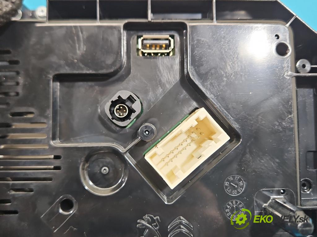 Peugeot 3008 II 2016-2023 1.6 T 300 HP automatic 221 kW 1598 cm3 5- prístrojovka/ budíky 5550035208 (Prístrojová doska)