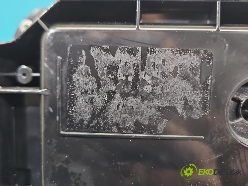 Peugeot 3008 II 2016-2023 1.6 T 300 HP automatic 221 kW 1598 cm3 5- prístrojovka/ budíky 5550035208 (Prístrojová doska)