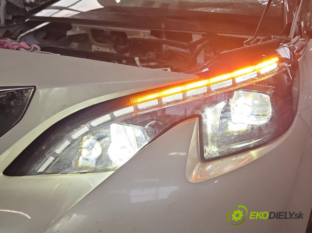 Peugeot 3008 II 2016-2023 1.6 T 300 hp automatic 221 kW 1598 cm3 5- světlo levý 9837759780 (Klika dveří ostatní)