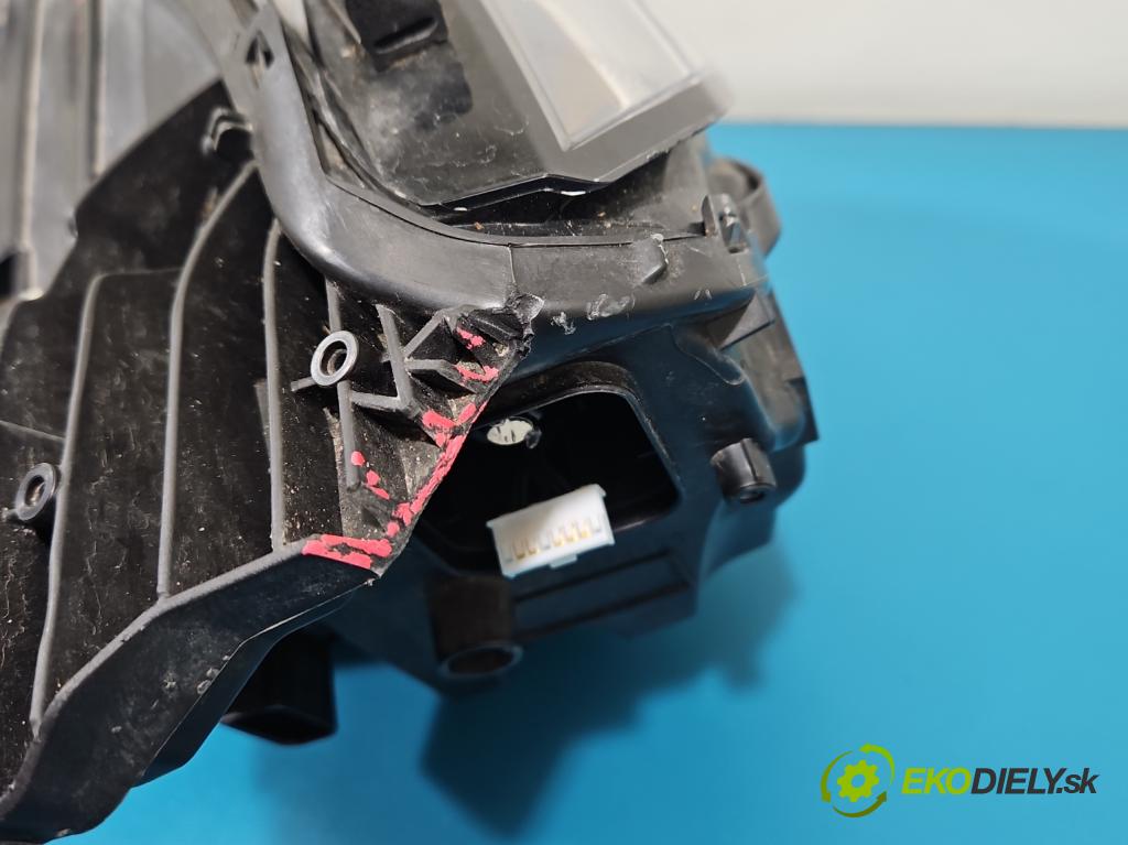 Peugeot 3008 II 2016-2023 1.6 T 300 hp automatic 221 kW 1598 cm3 5- světlo pravý 9837759580 (Pravé přední světlo)