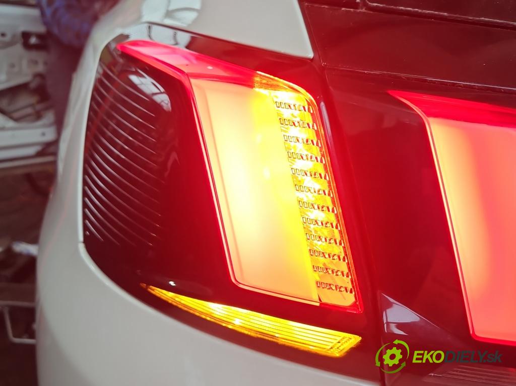 Peugeot 3008 II 2016-2023 1.6 T 300 HP automatic 221 kW 1598 cm3 5- svetlo / reflektor zadné ľavé 9810477180 (Kľučka dverí ostatné)