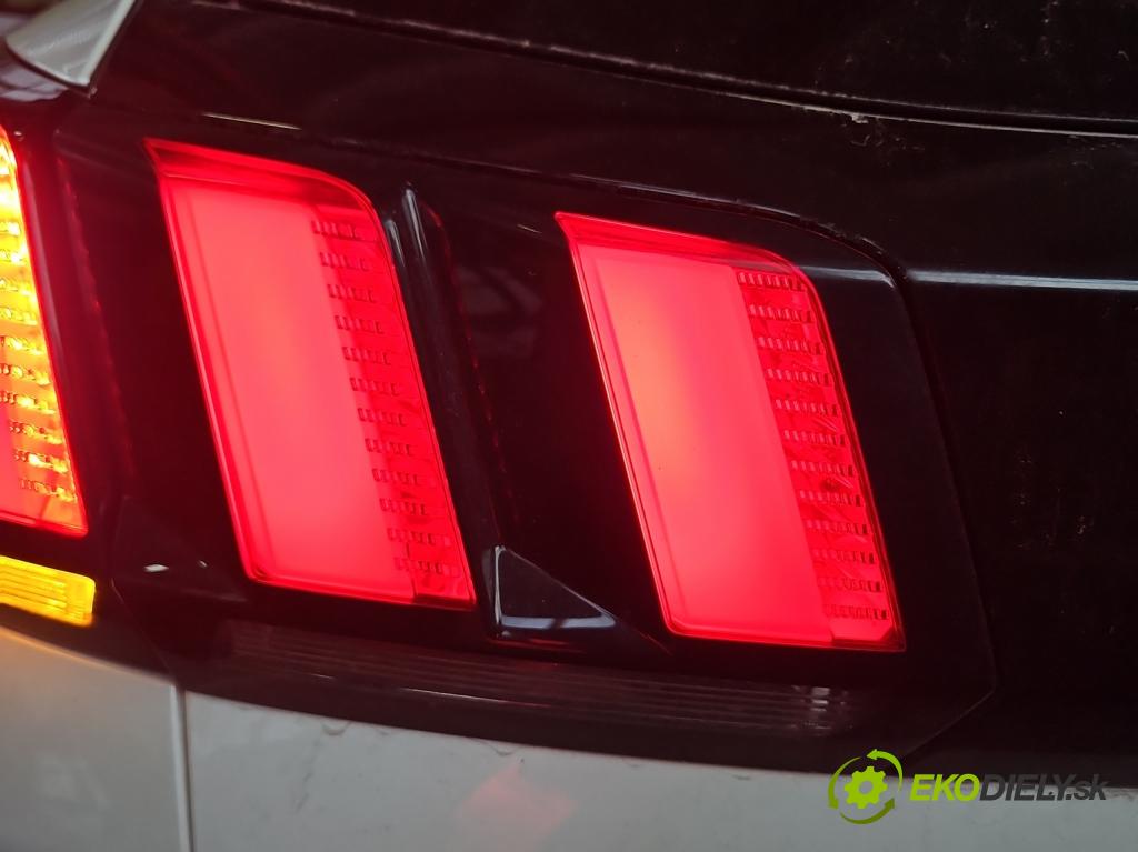 Peugeot 3008 II 2016-2023 1.6 T 300 HP automatic 221 kW 1598 cm3 5- svetlo / reflektor zadné ľavé 9810477880 (Kľučka dverí ostatné)