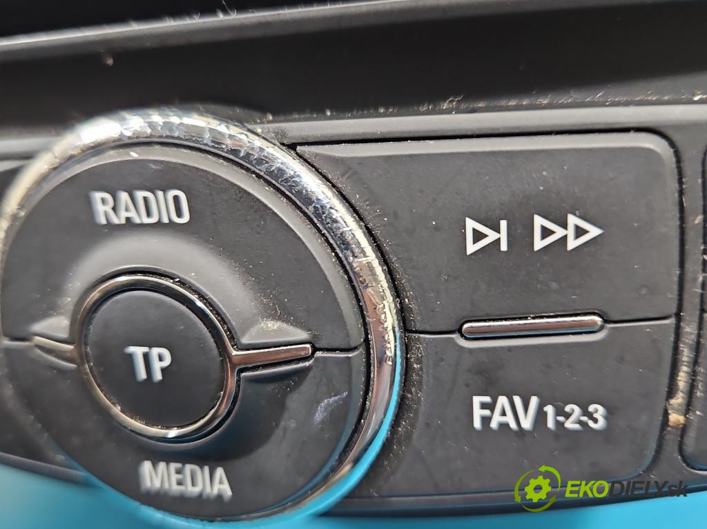 Opel Corsa E 2014-2019 1.4 16V 90 HP manual 66 kW 1398 cm3 5- Radio originál 39146279