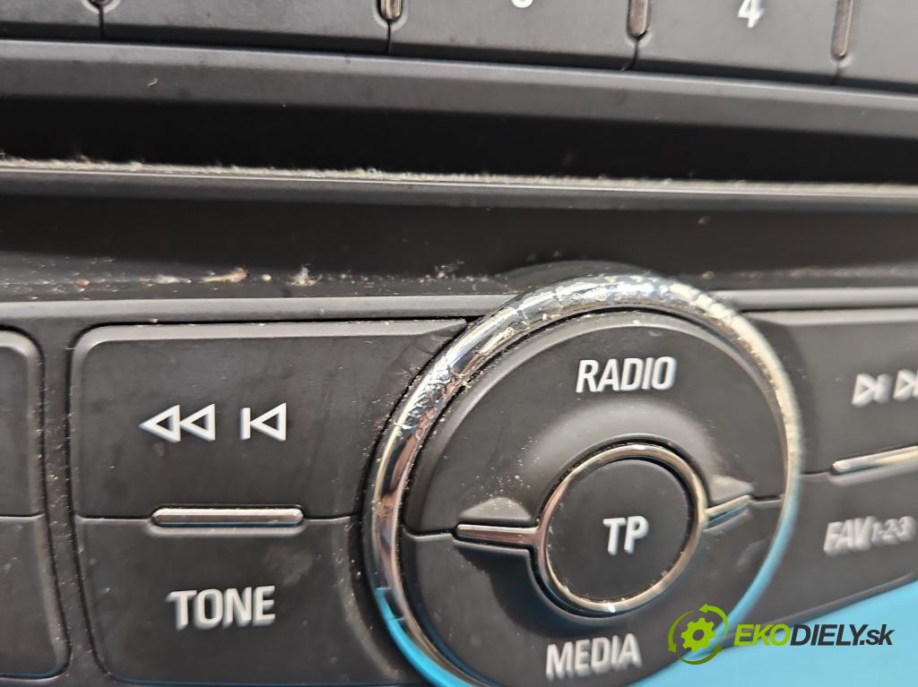 Opel Corsa E 2014-2019 1.4 16V 90 HP manual 66 kW 1398 cm3 5- Radio originál 39146279