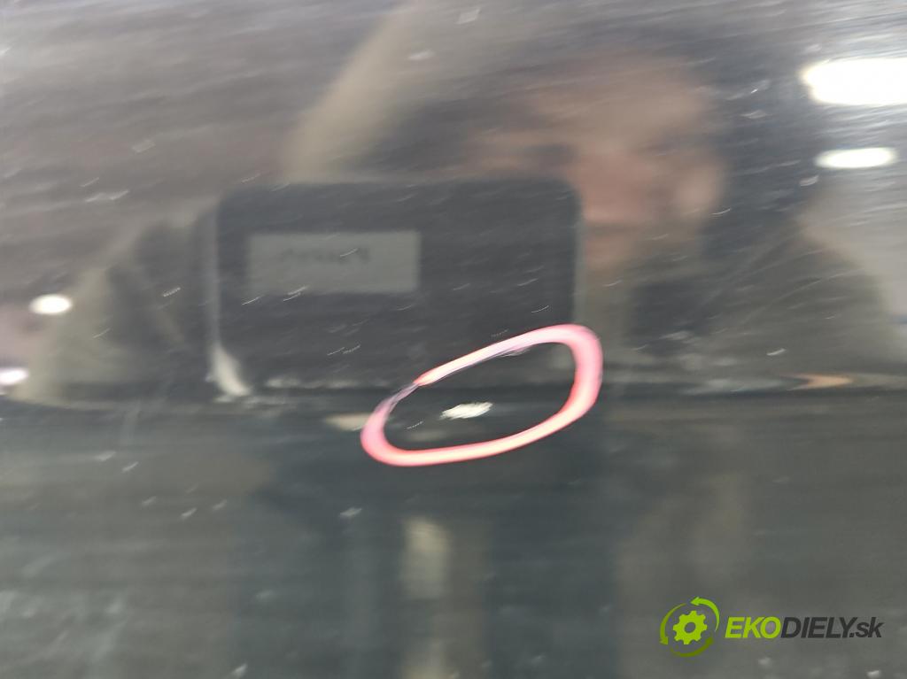 Alfa romeo 159 1.9 JTS 160 hp manual 118 kW 1859 cm3 4- dveře přední levé  (Klika dveří ostatní)