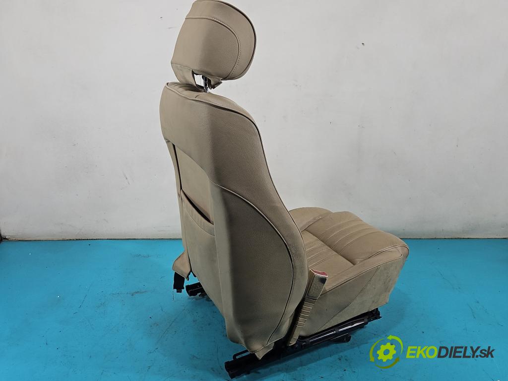 Alfa romeo 159 1.9 JTS 160 hp manual 118 kW 1859 cm3 4- sedačke: komplet