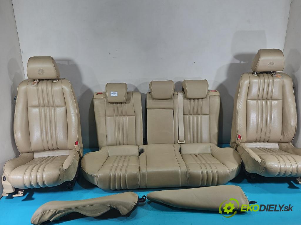 Alfa romeo 159 1.9 JTS 160 hp manual 118 kW 1859 cm3 4- sedačke: komplet 