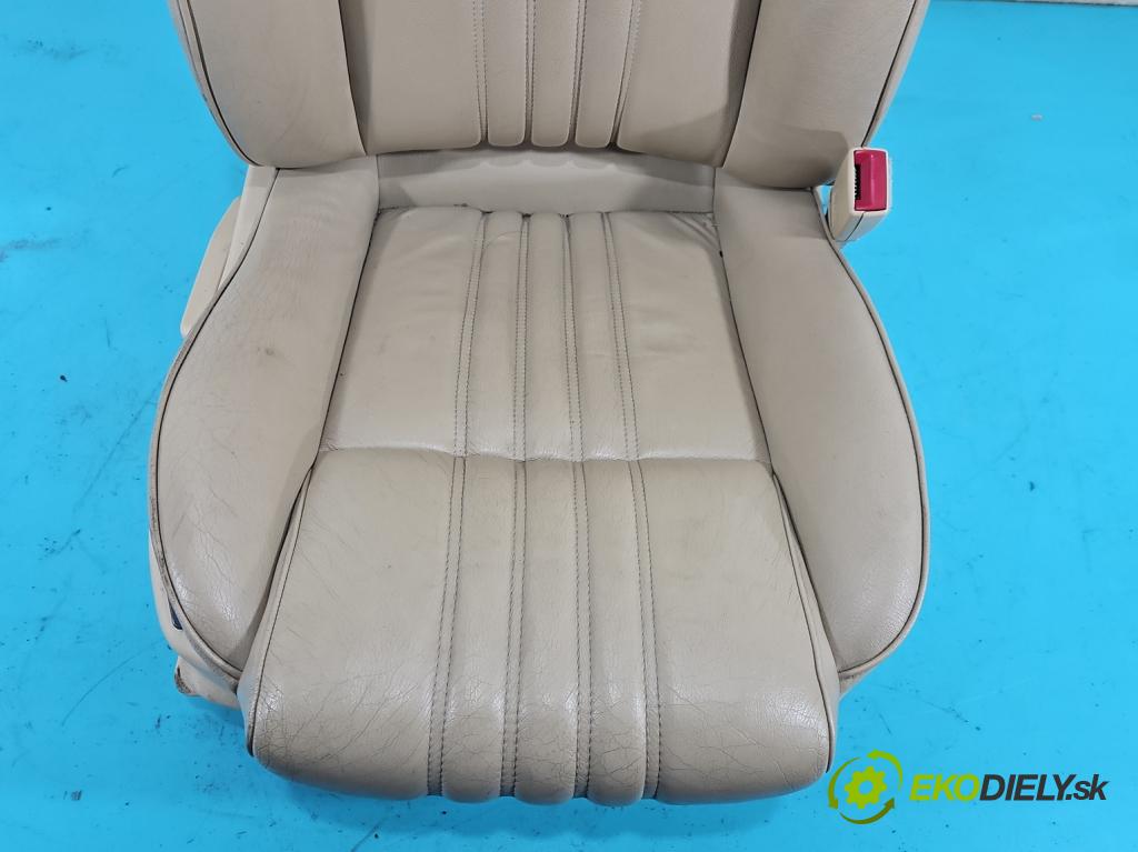 Alfa romeo 159 1.9 JTS 160 hp manual 118 kW 1859 cm3 4- sedačke: komplet