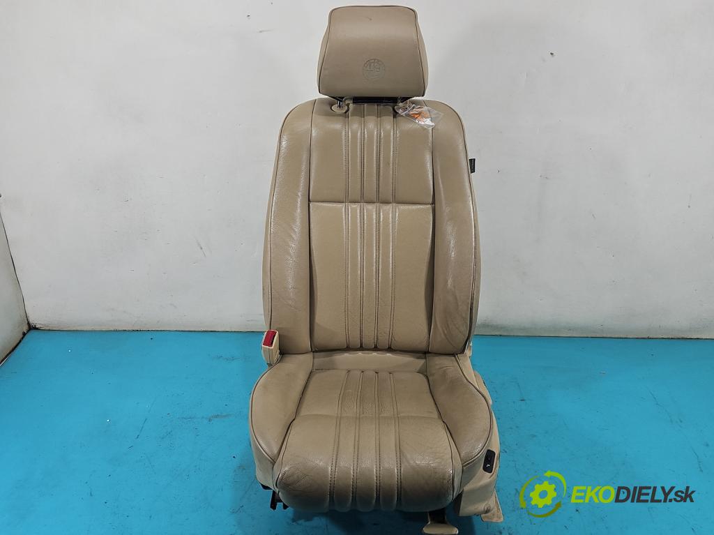 Alfa romeo 159 1.9 JTS 160 hp manual 118 kW 1859 cm3 4- sedačke: komplet