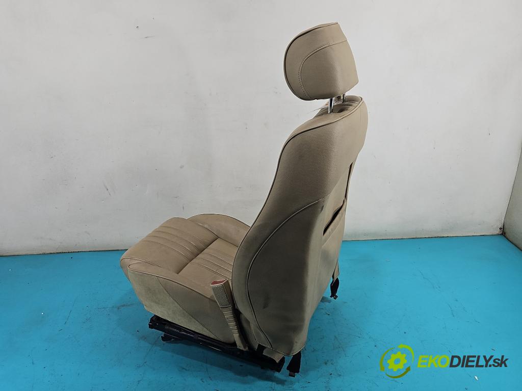 Alfa romeo 159 1.9 JTS 160 hp manual 118 kW 1859 cm3 4- sedačke: komplet