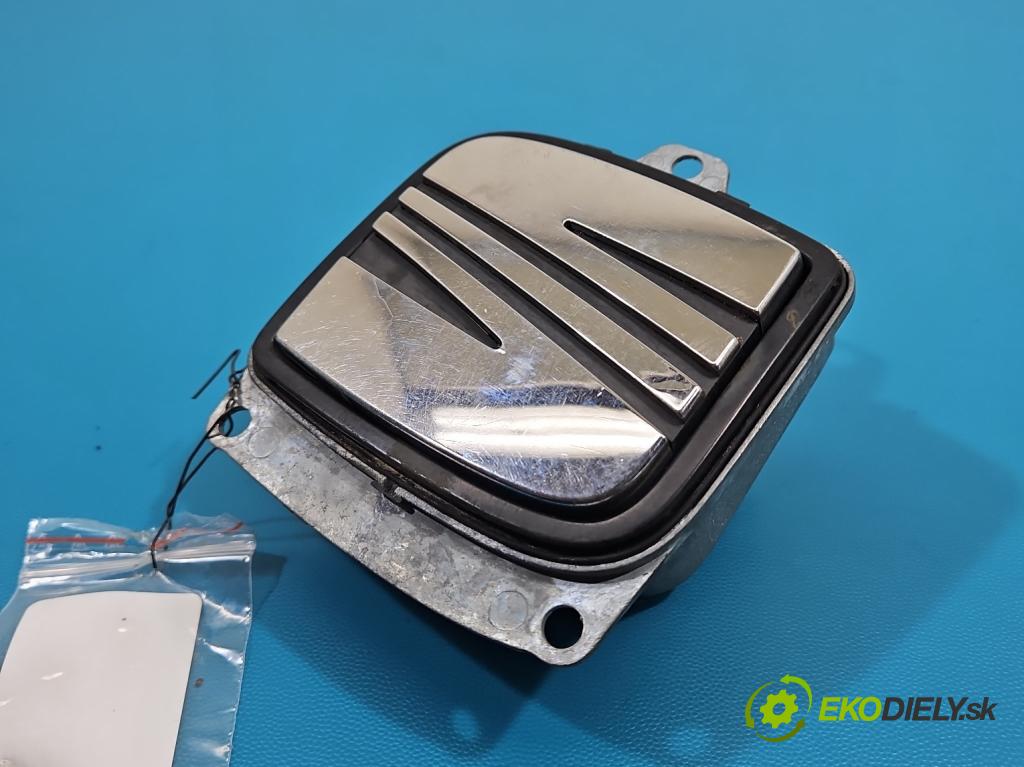 Seat Altea 1.9 tdi (BXE) 105 hp manual 77 kW 1896 cm3 5- klika kufrových dveří zadní 5P0827565C