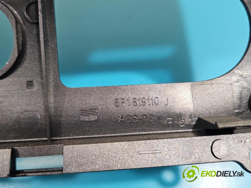 Seat Altea 1.9 tdi (BXE) 105 hp manual 77 kW 1896 cm3 5- Mřížka: topení medián: 5P1819110J (Mřížka topení)