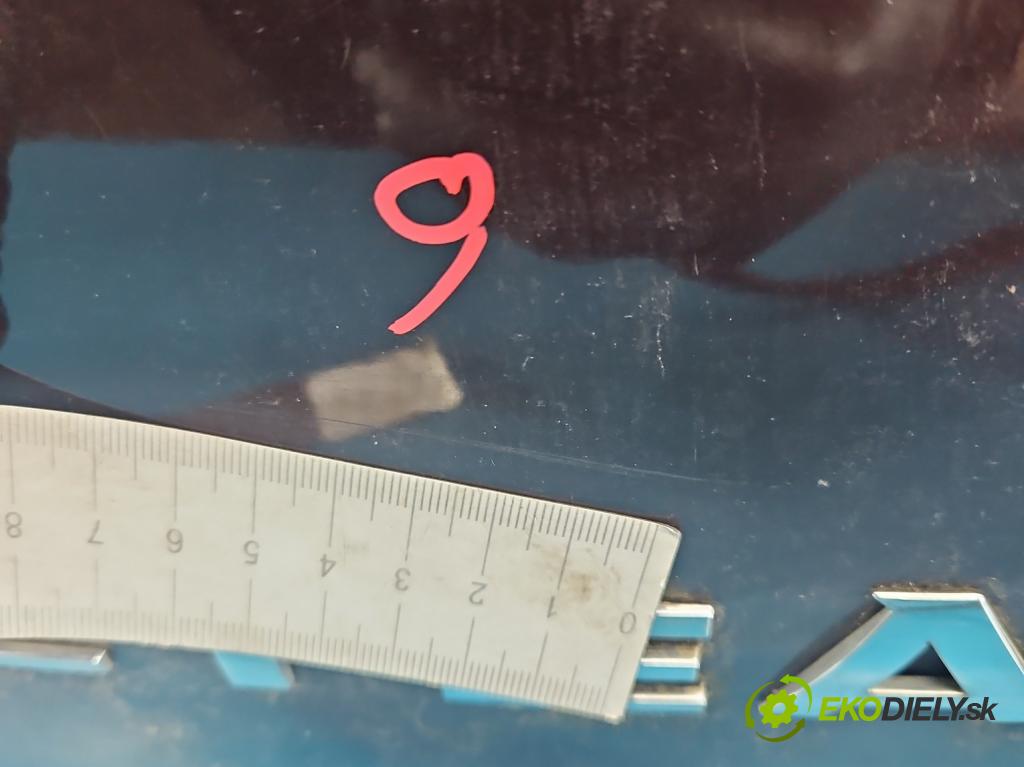 Seat Altea 1.9 tdi (BXE) 105 hp manual 77 kW 1896 cm3 5- zadní kufrové dveře  (Zadní kapota (kufr))