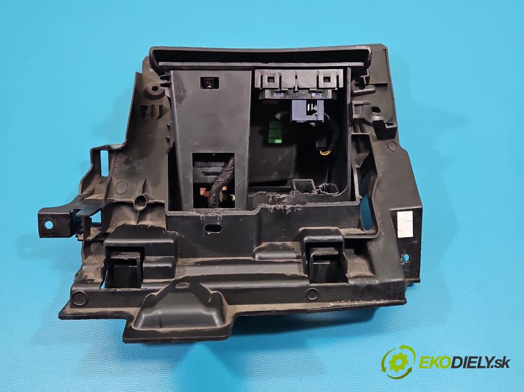 Peugeot 508 I 2010-2018 2.0 HDI 163 HP manual 120 kW 1997 cm3 5- kastlík 9686447777