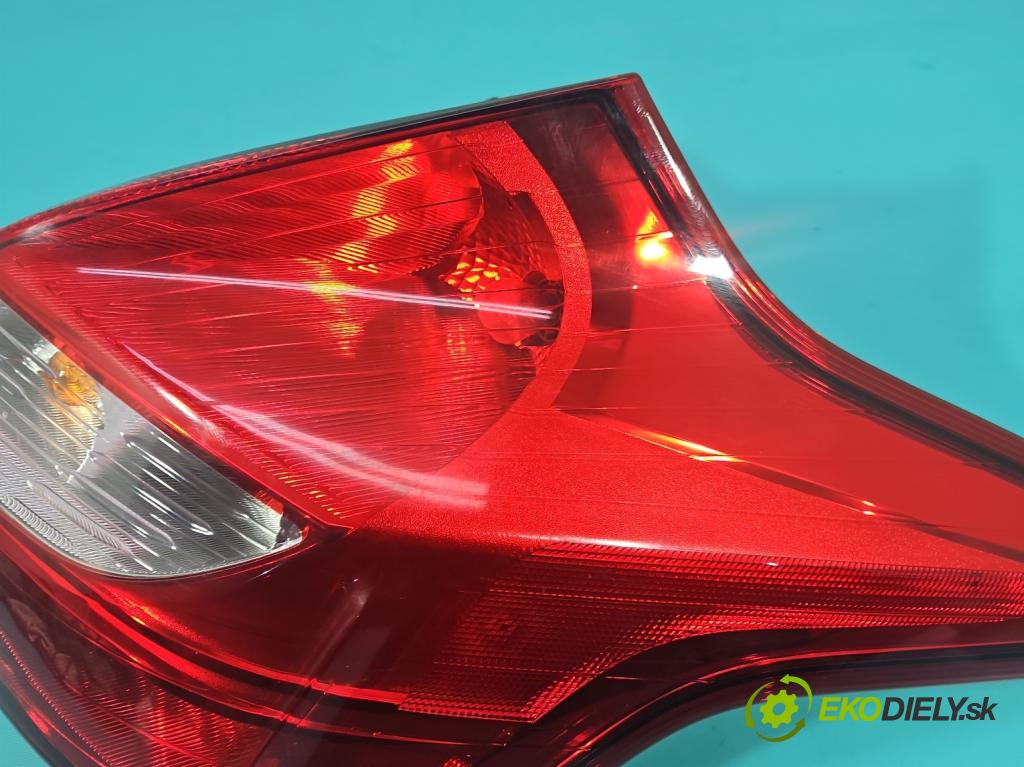 Ford Focus Mk3 2010-2018 1.6 16v 105 HP manual 77 kW 1596 cm3 5- svetlo / reflektor zadné pravé BM51-13404-AG (Kľučka dverí ostatné)