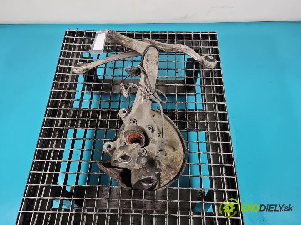 Audi A4 B6 2000-2004 1.9 tdi 131 HP manual 96 kW 1896 cm3 5- náboj ľavé  (Náboj kolesa)