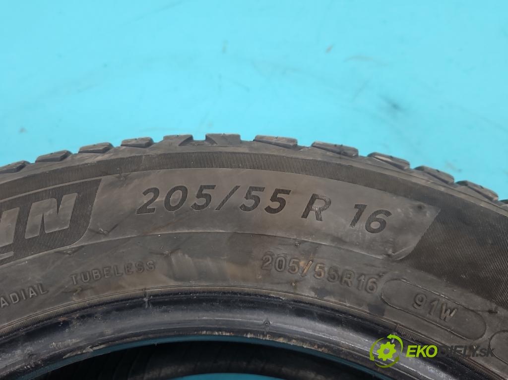 Opel Astra V  2015-2022 1.4 T 125 HP manual 92 kW 1399 cm3 5- pneumatika celoročné 1 kus