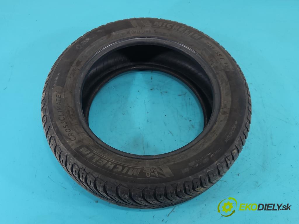 Opel Astra V  2015-2022 1.4 T 125 hp manual 92 kW 1399 cm3 5- pneumatiky: celoročné 1 