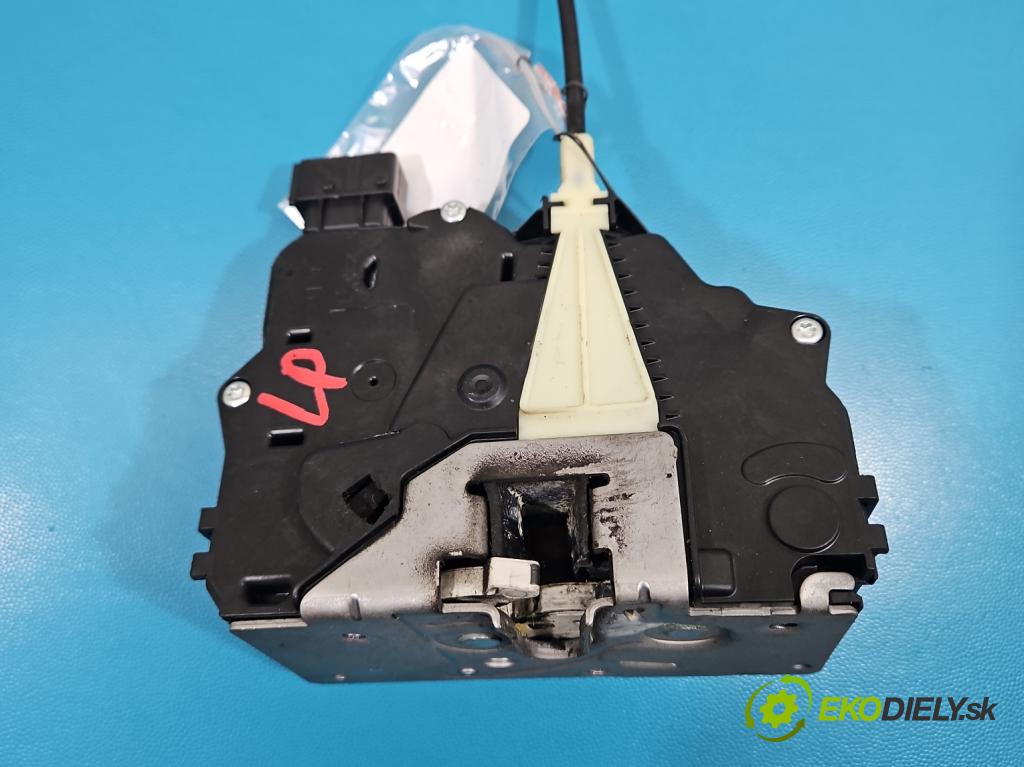 Opel Corsa E 2014-2019 1.4 16V 90 hp manual 66 kW 1398 cm3 5- zámek přední levý 13431841