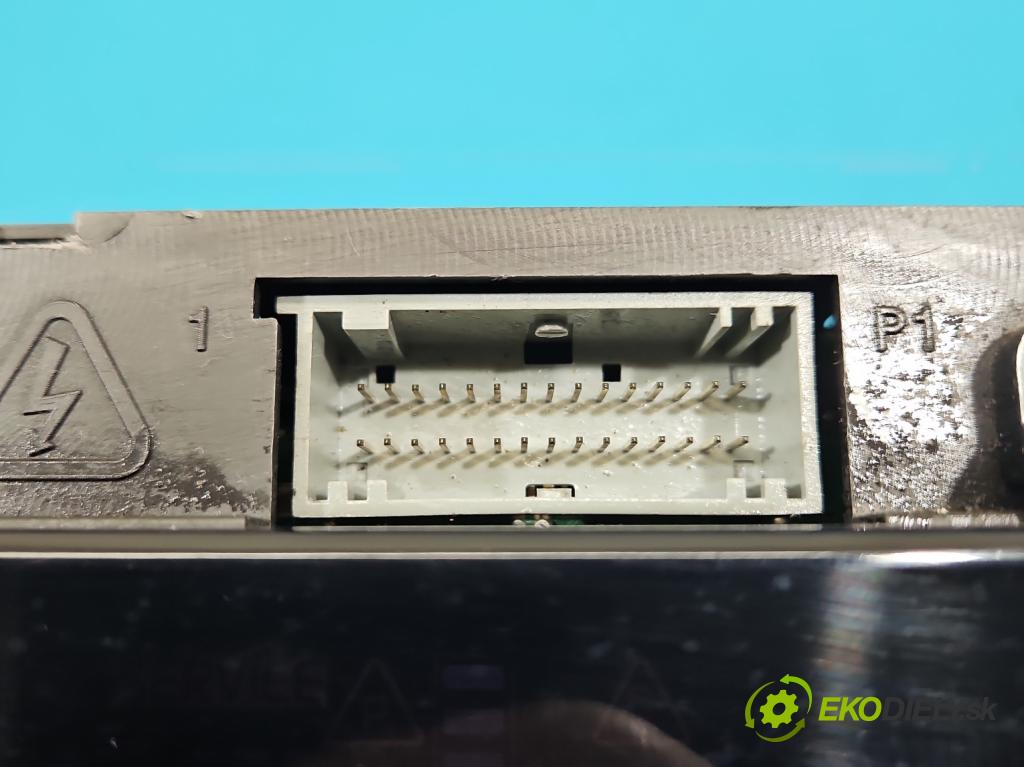 Renault Scenic II 2003-2009 1.9 dci 120 HP manual 88 kW 1870 cm3 5- prístrojovka/ budíky P8200461294H (Prístrojová doska)