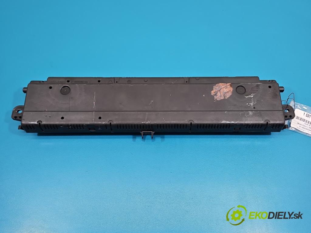 Renault Scenic II 2003-2009 1.9 dci 120 HP manual 88 kW 1870 cm3 5- prístrojovka/ budíky P8200461294H (Prístrojová doska)