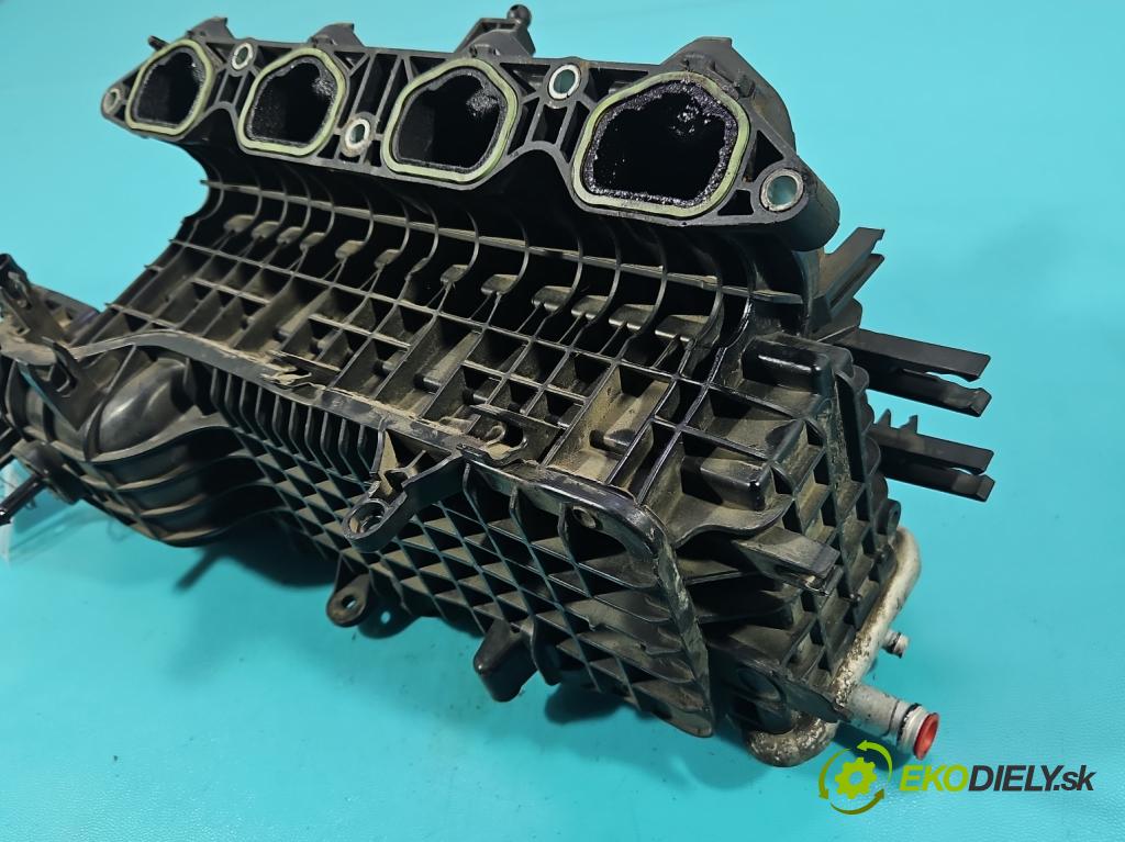 Vw Passat B8 2014 - 1.4 tsi 125 HP manual 92 kW 1395 cm3 4- zvod nasávací 04E145749F (Sacie potrubie)