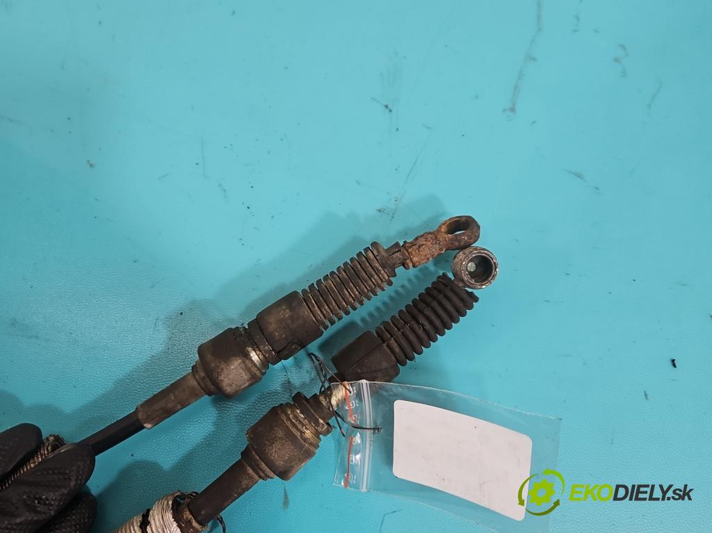 Fiat Seicento 0.9 39 HP manual 29 kW 899 cm3 3- Páka: Změny: stupeň,rýchlosť  (Rýchlostná páka (kulisa))