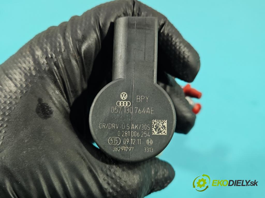 Audi A6 C7 2011-2018 3.0 TDI 204 HP automatic 150 kW 2967 cm3 5- lišta vstrekovacia 059130090C (Vstrekovacia lišta)