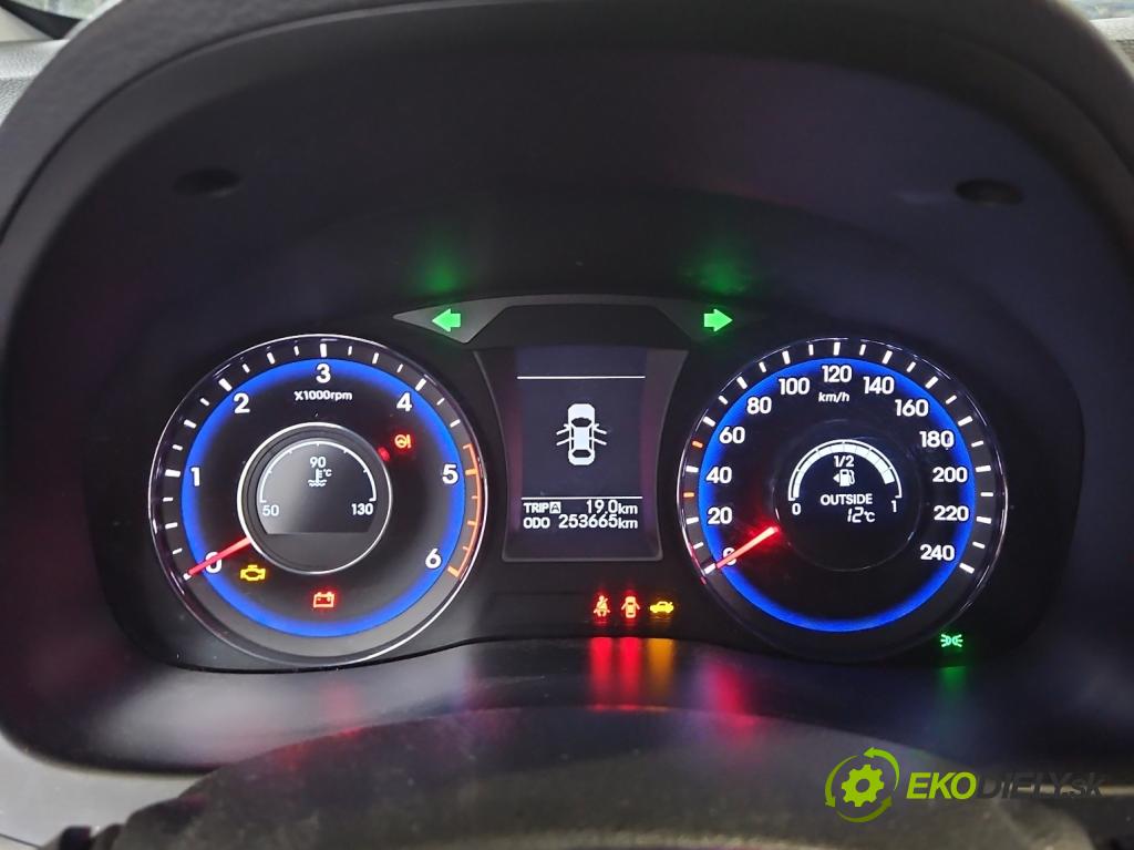 Hyundai I40 1.7 crdi 136 HP manual 100 kW 1685 cm3 5- prístrojovka/ budíky 94001-3Z400 (Prístrojová doska)