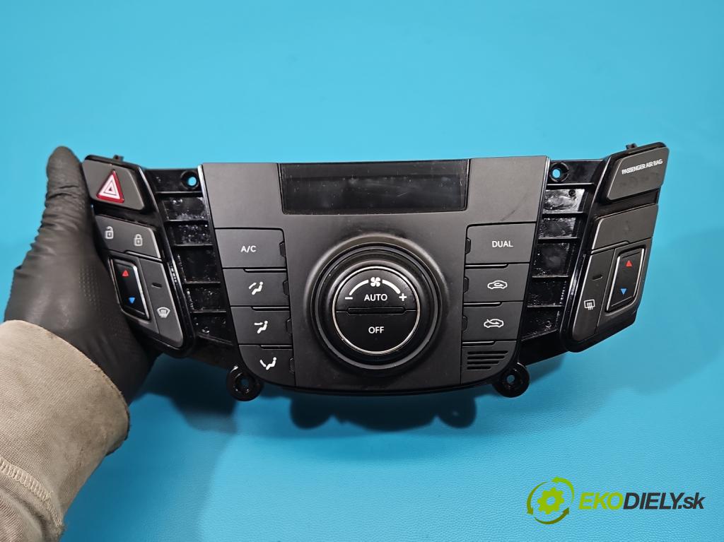 Hyundai I40 1.7 crdi 136 HP manual 100 kW 1685 cm3 5- panel kúrenia 97250-3ZXXX