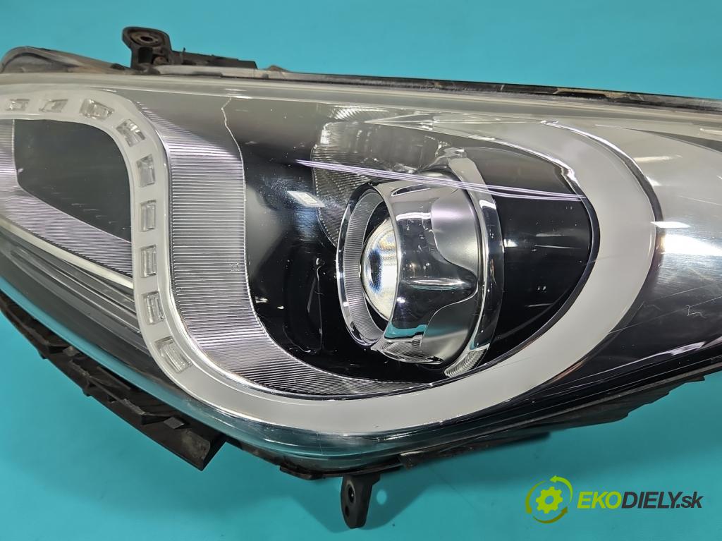 Hyundai I40 1.7 crdi 136hp manual 100 kW 1685 cm3 5- světlo levý  (Klika dveří ostatní)