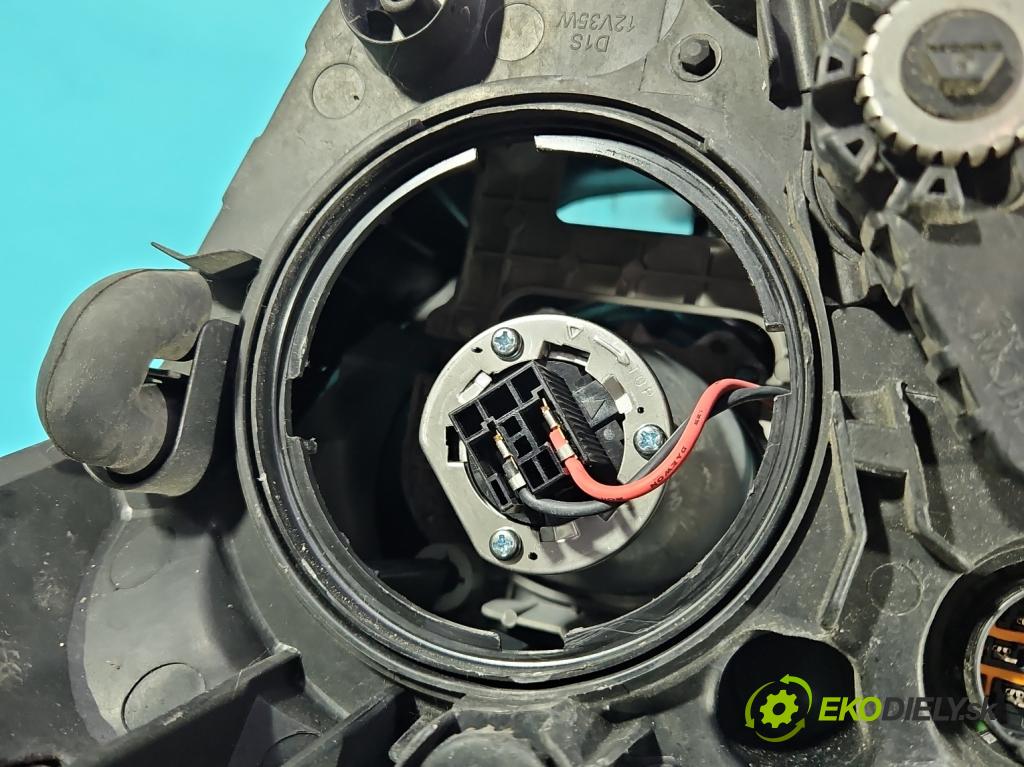 Hyundai I40 1.7 crdi 136 HP manual 100 kW 1685 cm3 5- Reflektor: pravý  (Svetlo predné pravé)