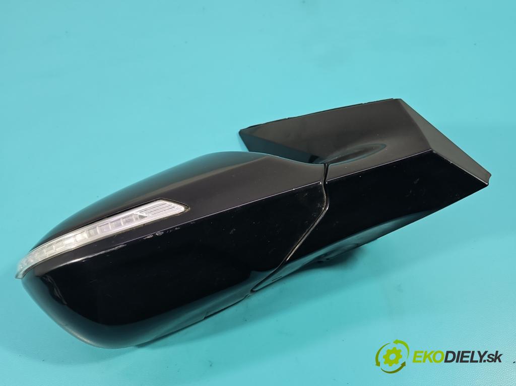 Hyundai I40 1.7 crdi 136hp manual 100 kW 1685 cm3 5- zpětné zrcátko pravé  (Klika dveří ostatní)