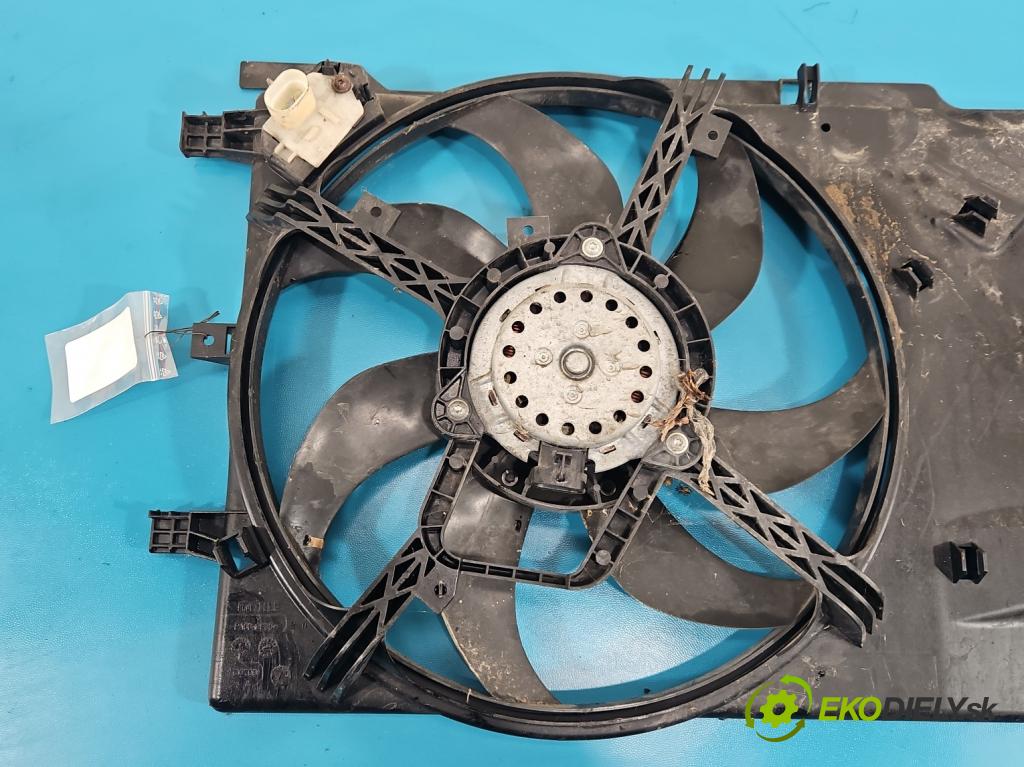 Opel Corsa E 2014-2019 1.4 16V 90 hp manual 66 kW 1398 cm3 5- ventilátor chladič