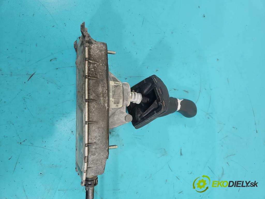 Skoda Fabia III 2014- 2021 1.4 TDI 105 HP manual 77 kW 1422 cm3 5- Páka: Změny: stupeň,rýchlosť 6Q0711611A (Rýchlostná páka (kulisa))